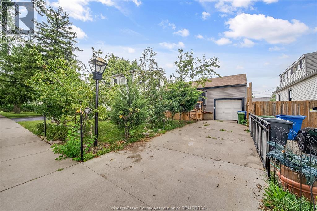 2616 Parent, Windsor, Ontario  N8X 4K4 - Photo 4 - 26021157