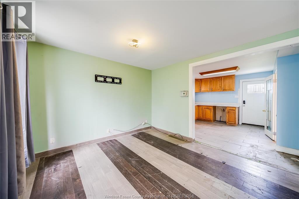 2616 Parent, Windsor, Ontario  N8X 4K4 - Photo 8 - 26021157