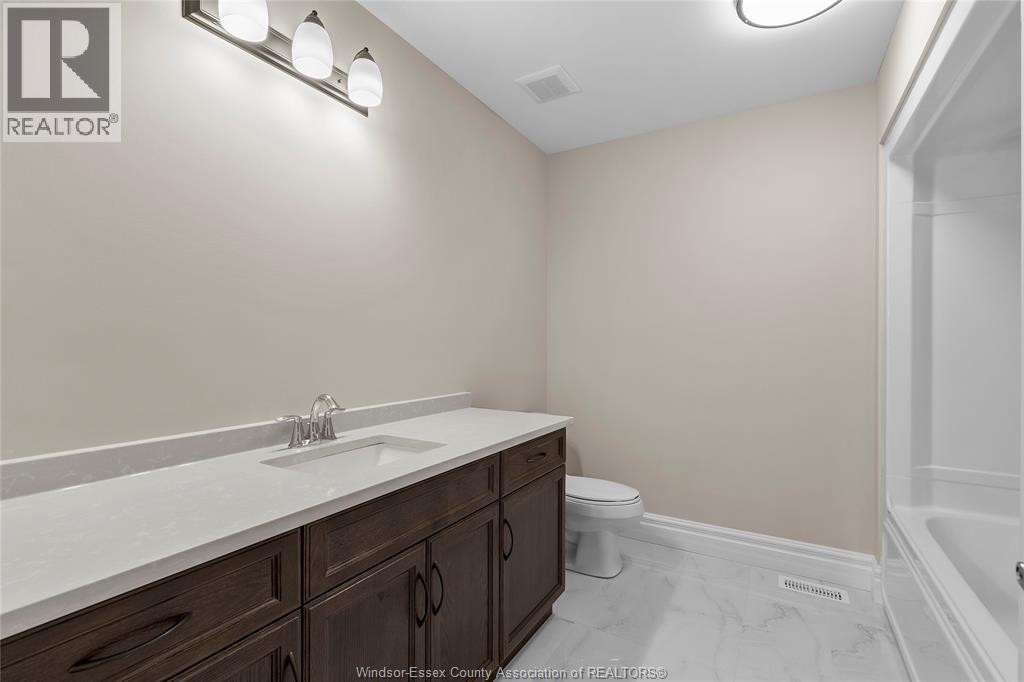 71 Redwood, Kingsville, Ontario  N0R 1B0 - Photo 25 - 26021153