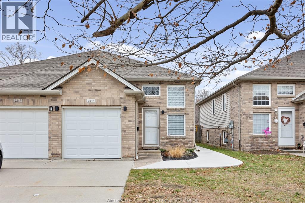 2343 LAMONT STREET, Windsor, Ontario