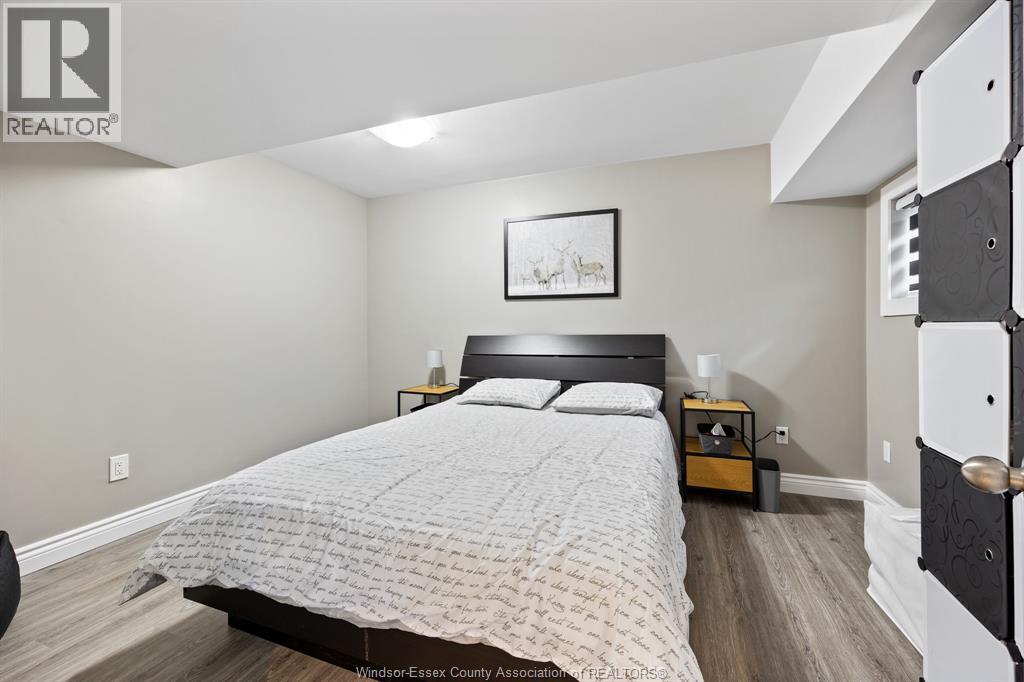 2343 Lamont Street, Windsor, Ontario  N9E 3Z2 - Photo 21 - 26021158