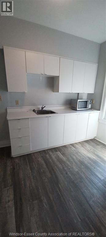 387 Partington Unit# 2, Windsor, Ontario  N9B 2N4 - Photo 7 - 26021166