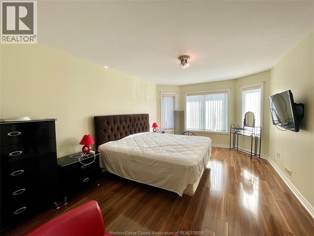 729 Donjon Court, Windsor, Ontario  N9G 2W3 - Photo 13 - 26021150