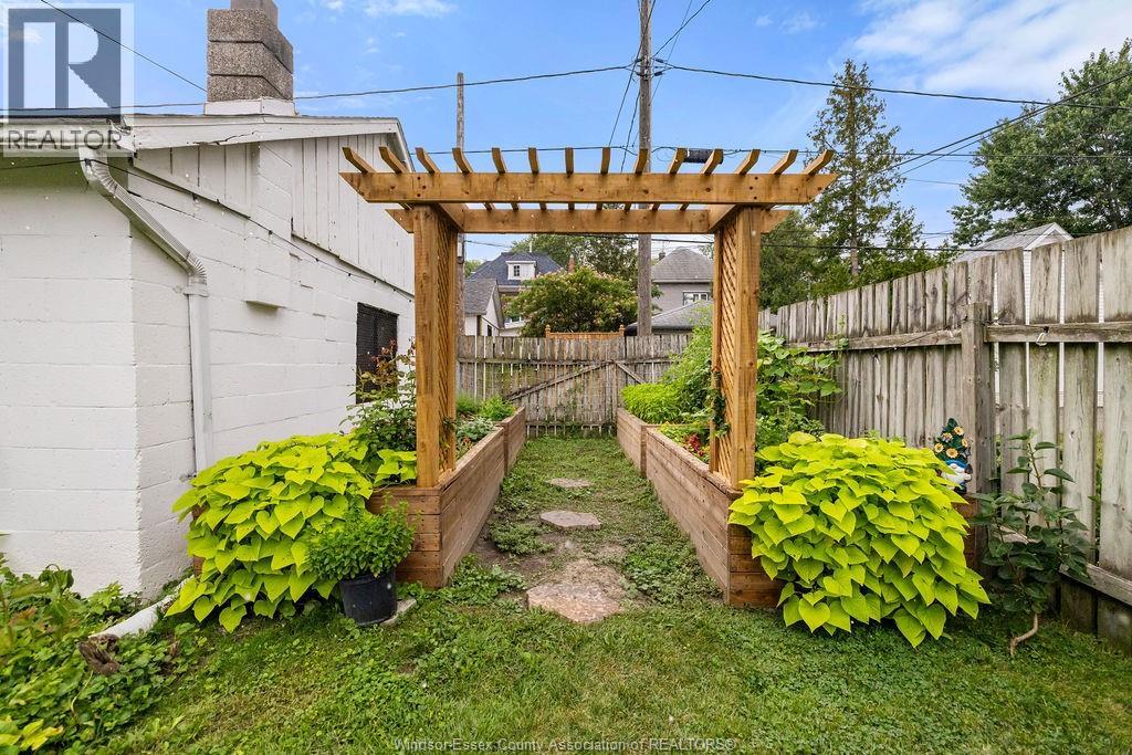 797 Monmouth Road, Windsor, Ontario  N8Y 3L3 - Photo 48 - 26021169