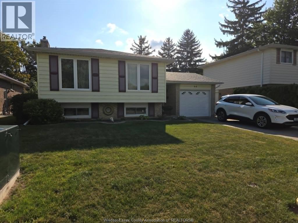 68 EDWARD STREET, Essex, Ontario