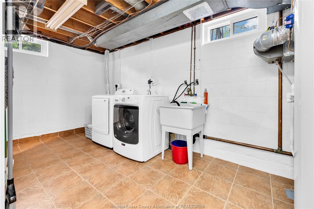 3981 Whitney, Windsor, Ontario  N9C 2C7 - Photo 31 - 26021155