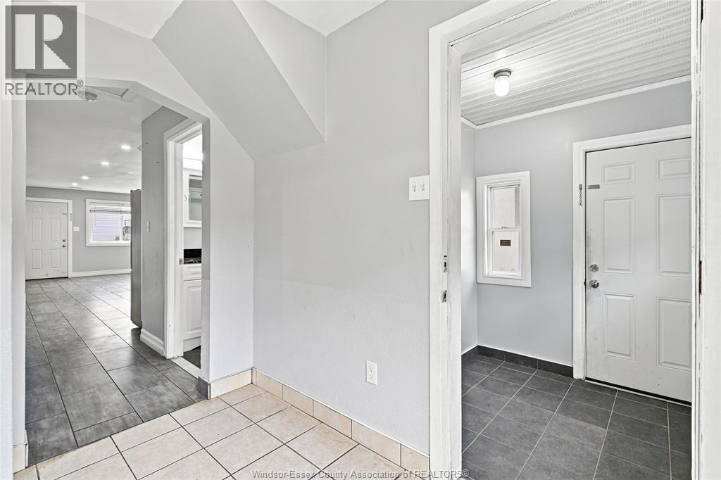 3453 Walker Road, Windsor, Ontario  N8W 3S2 - Photo 15 - 26021172