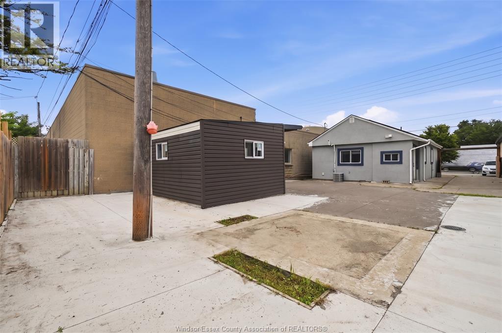 3453 Walker Road, Windsor, Ontario  N8W 3S2 - Photo 18 - 26021172