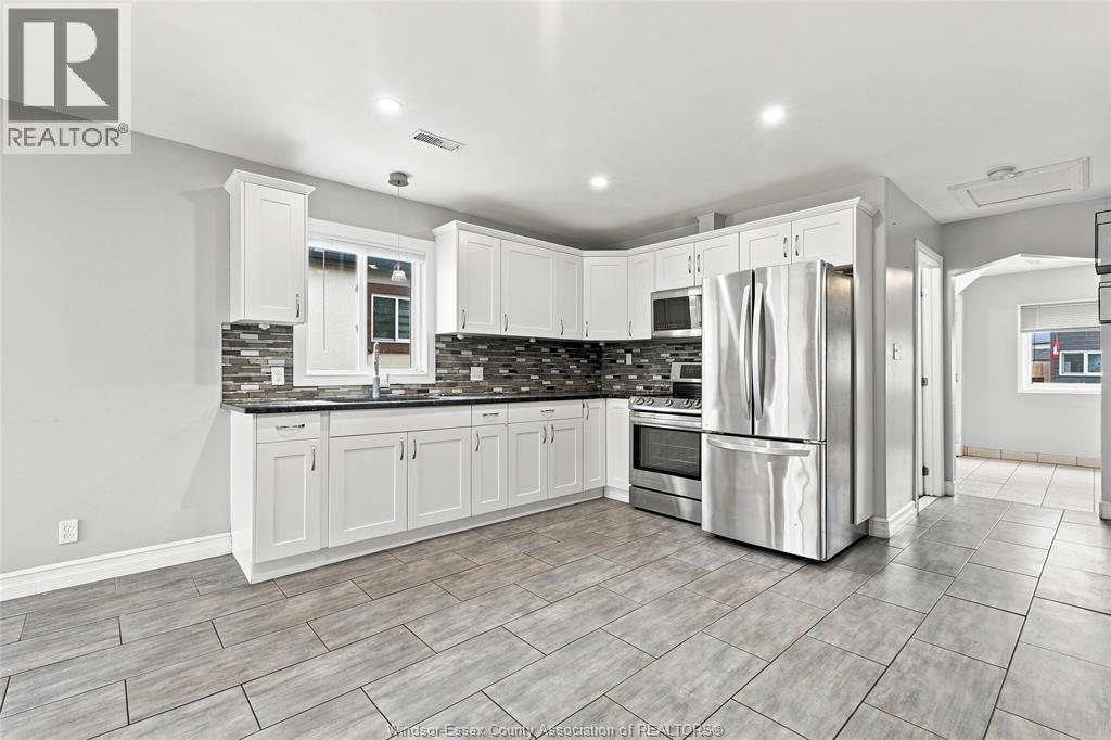 3453 Walker Road, Windsor, Ontario  N8W 3S2 - Photo 8 - 26021172