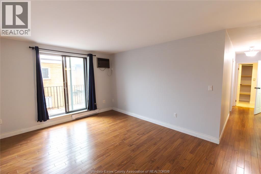 3355 Sandwich Unit# 310, Windsor, Ontario  N9C 1B2 - Photo 7 - 26021190