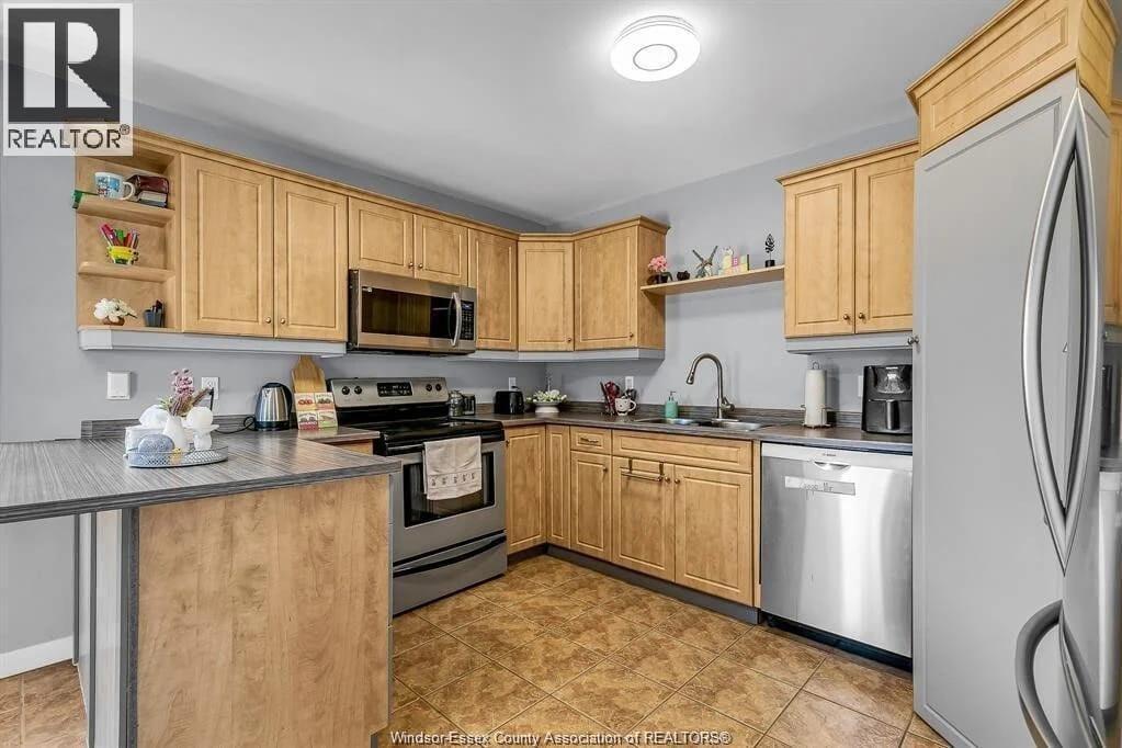 200 Riverview Avenue, Lasalle, Ontario  N9J 3Y1 - Photo 13 - 26021200