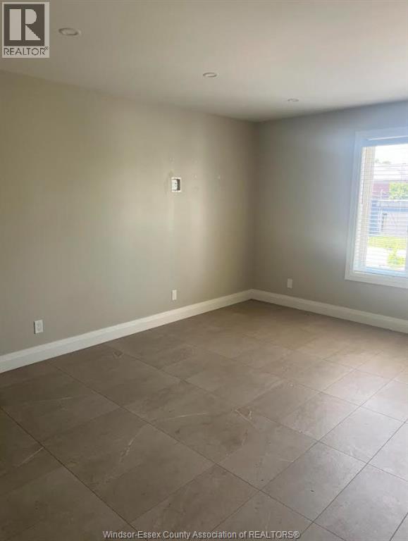 3002 Church Unit# Right, Windsor, Ontario  N9E 1T8 - Photo 6 - 26021205