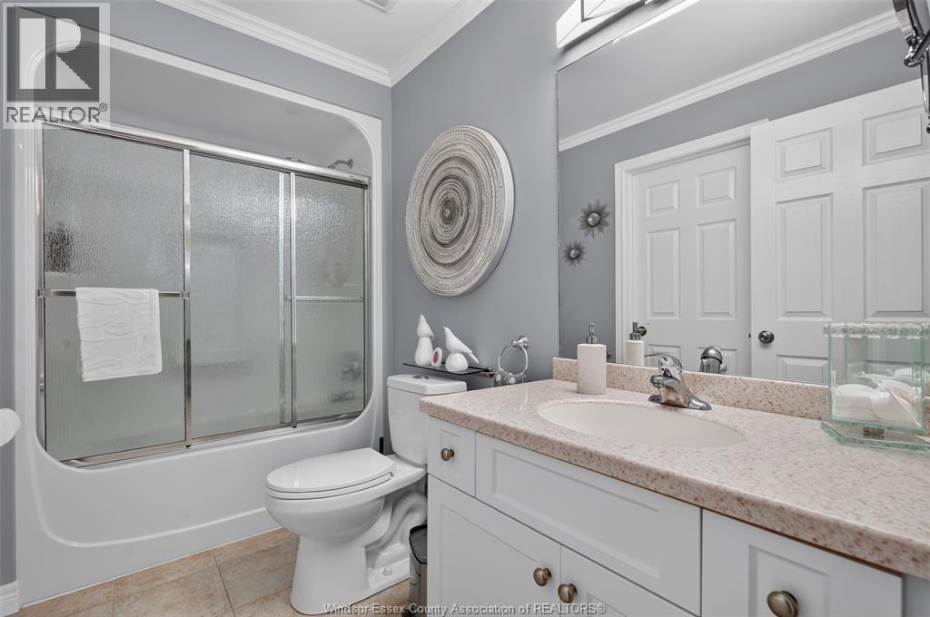 1818 Luxury, Windsor, Ontario  N8P 1T2 - Photo 24 - 26021212