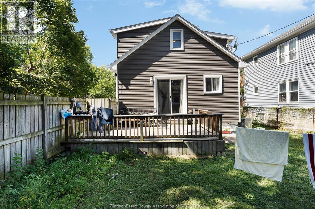 768 Mckay, Windsor, Ontario  N9B 2A1 - Photo 10 - 26021209