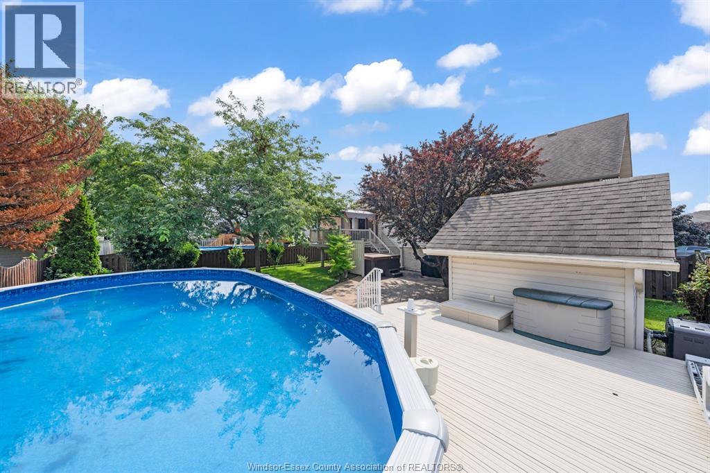 68 Wakefield Avenue, Leamington, Ontario  N8H 5J8 - Photo 2 - 26021136