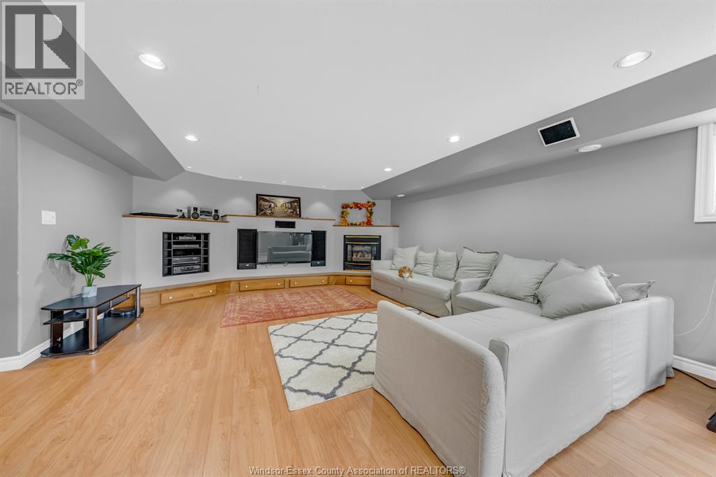 68 Wakefield Avenue, Leamington, Ontario  N8H 5J8 - Photo 22 - 26021136