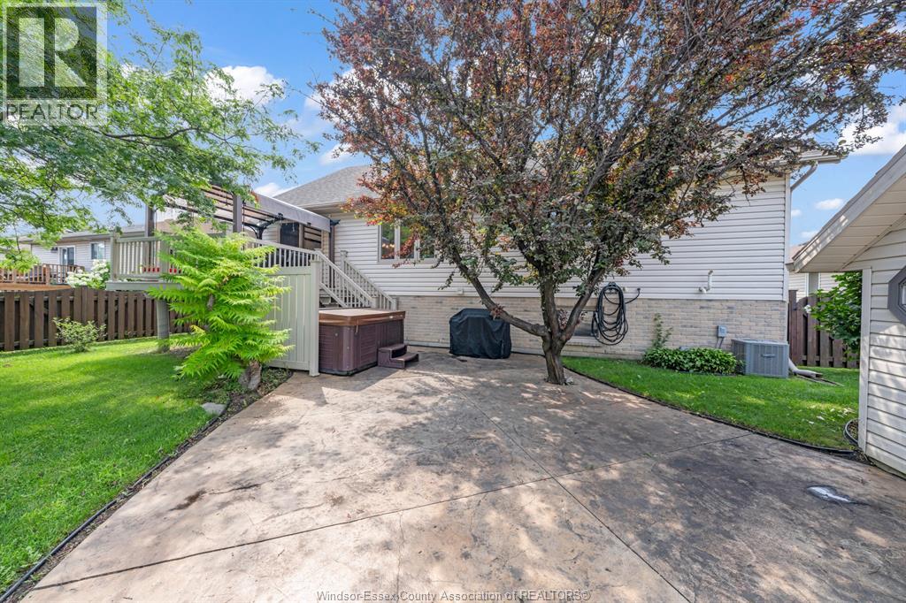 68 Wakefield Avenue, Leamington, Ontario  N8H 5J8 - Photo 38 - 26021136