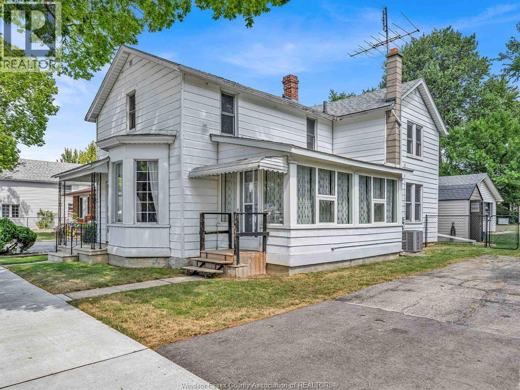 235 George Street, Amherstburg, Ontario  N9V 2E8 - Photo 3 - 26021258