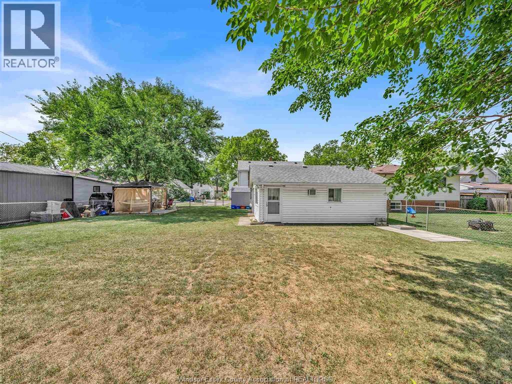235 George Street, Amherstburg, Ontario  N9V 2E8 - Photo 49 - 26021258