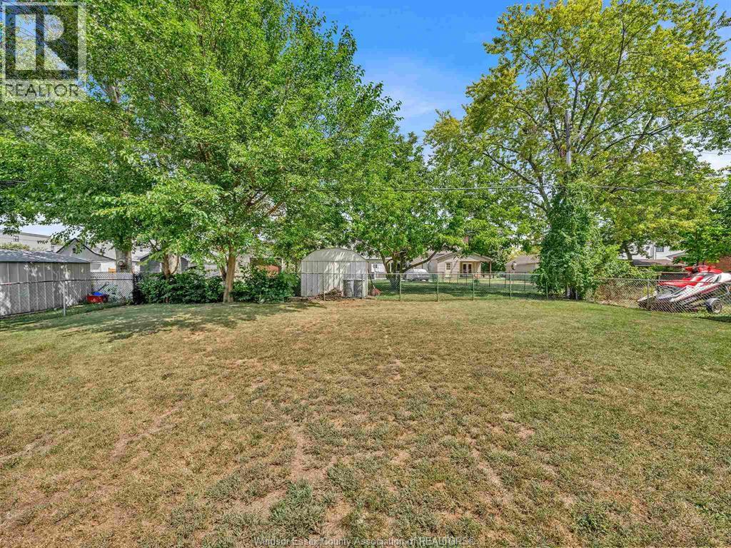 235 George Street, Amherstburg, Ontario  N9V 2E8 - Photo 7 - 26021258