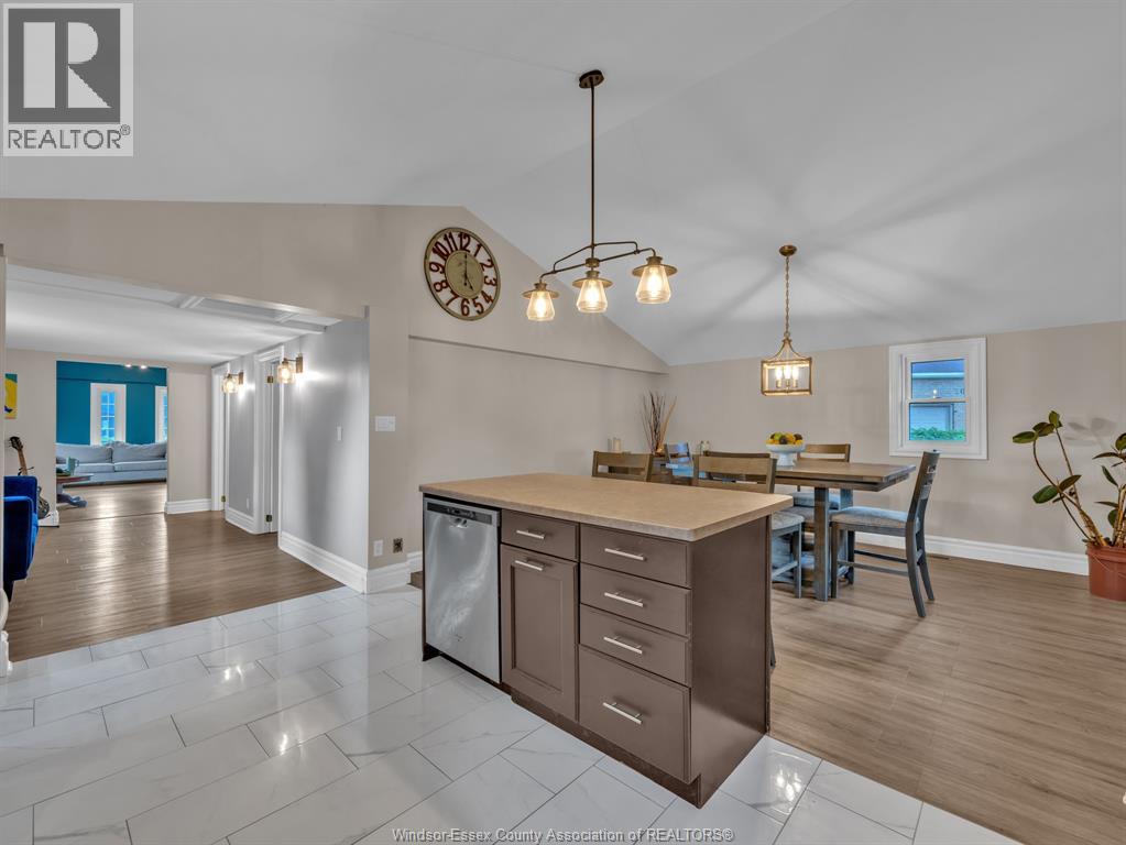 209 St. Andrews, Lakeshore, Ontario  N8N 3L4 - Photo 13 - 26021244