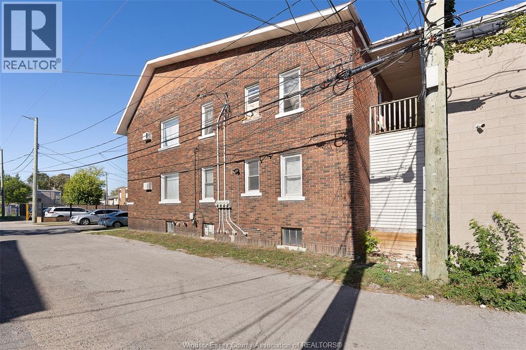 538 Louis Avenue, Windsor, Ontario  N9A 1W8 - Photo 25 - 26021053