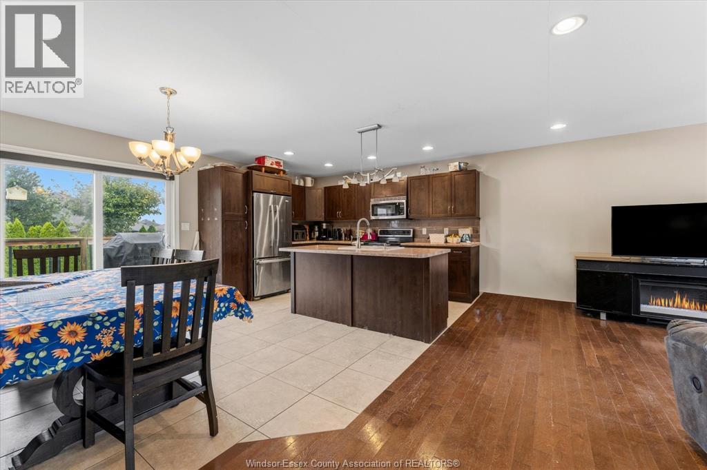 341 Piroli Crescent, Lakeshore, Ontario  N0R 1A0 - Photo 8 - 26021270