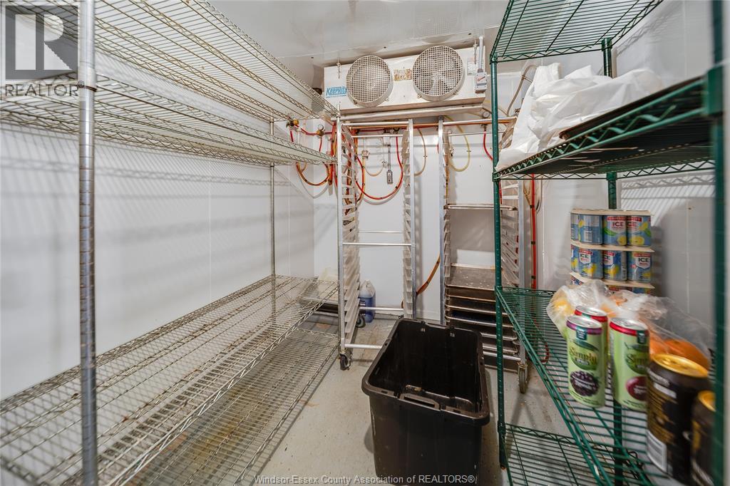 552 Ouellette Avenue, Windsor, Ontario  N9A 1B7 - Photo 29 - 26021093