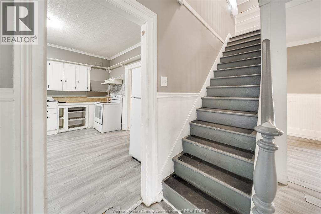 211 Cameron, Windsor, Ontario  N9B 1Y5 - Photo 13 - 26021282