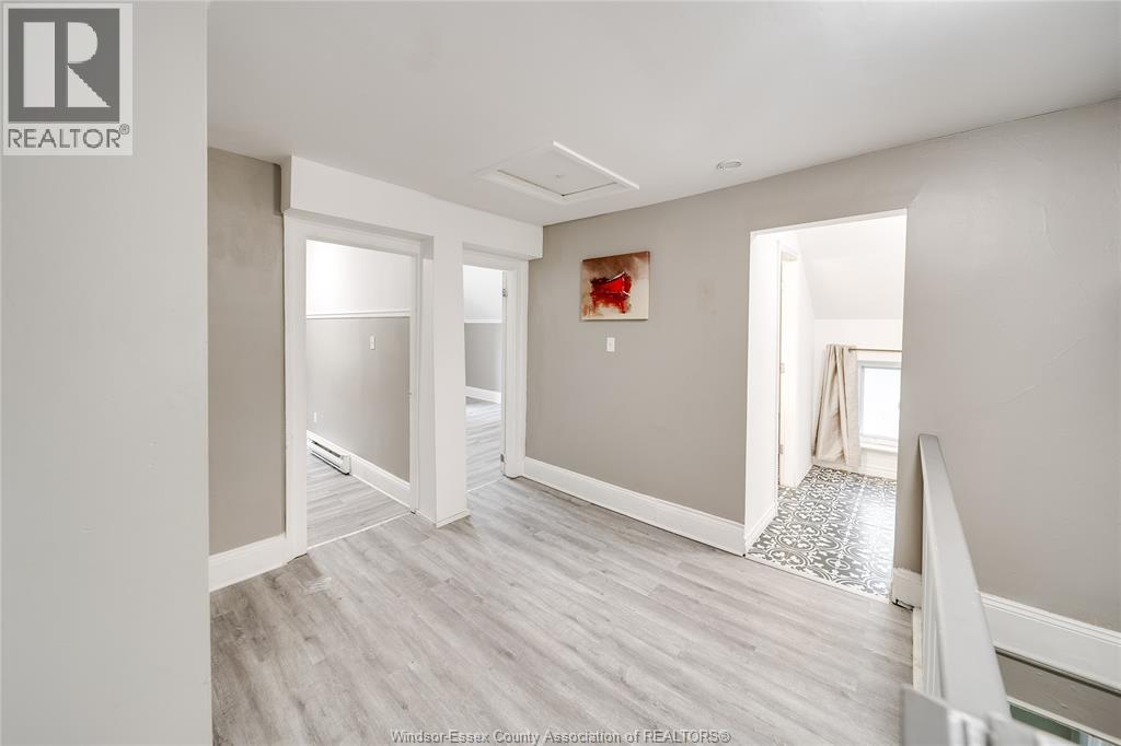211 Cameron, Windsor, Ontario  N9B 1Y5 - Photo 19 - 26021282