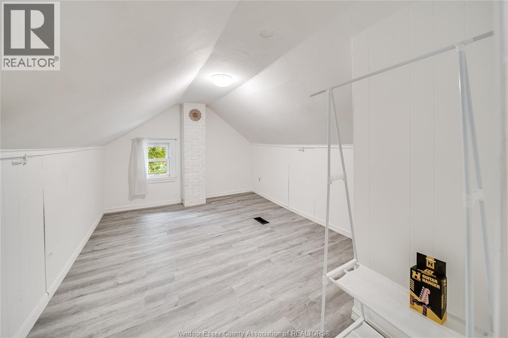 211 Cameron, Windsor, Ontario  N9B 1Y5 - Photo 20 - 26021282