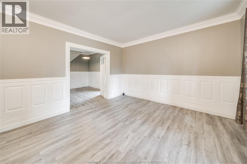 211 Cameron, Windsor, Ontario  N9B 1Y5 - Photo 8 - 26021282