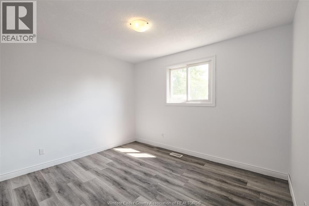 3309 Aurora Drive, Windsor, Ontario  N8R 1Y9 - Photo 11 - 26021281