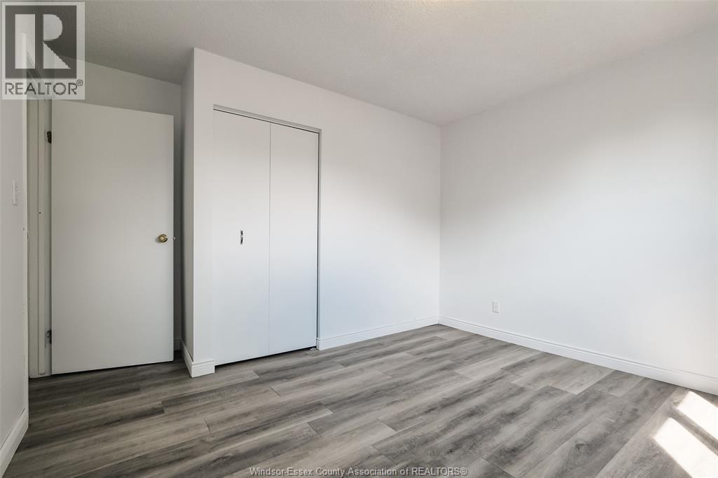 3309 Aurora Drive, Windsor, Ontario  N8R 1Y9 - Photo 12 - 26021281