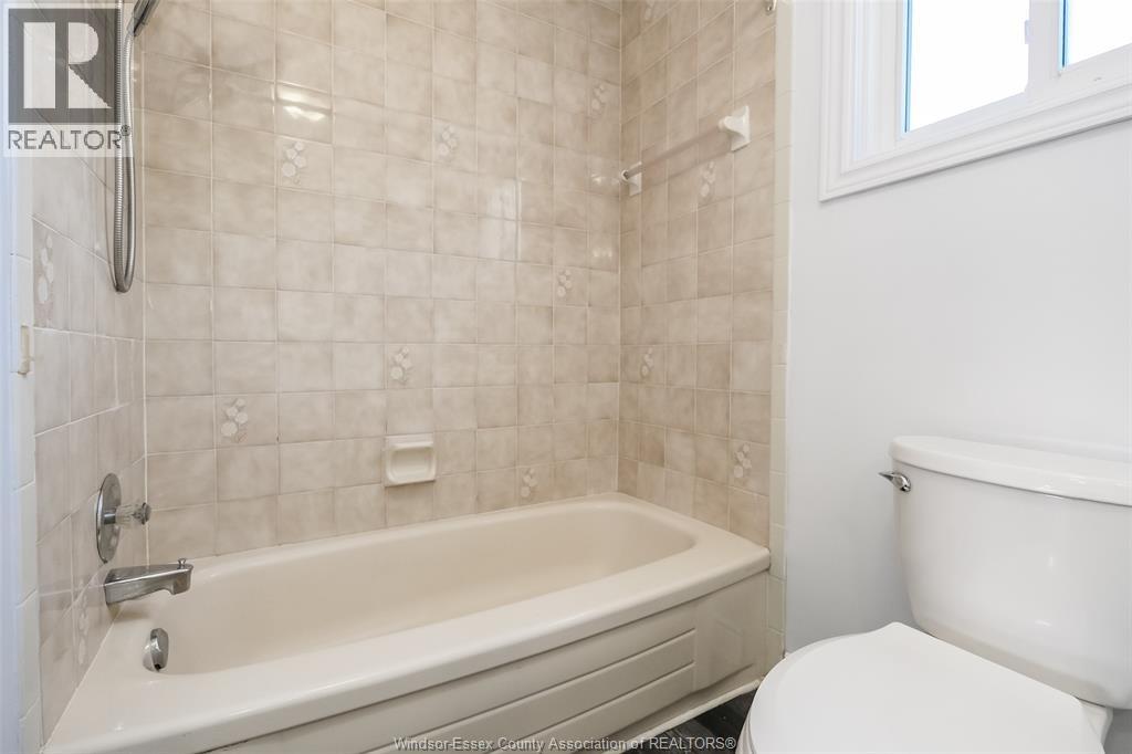 3309 Aurora Drive, Windsor, Ontario  N8R 1Y9 - Photo 15 - 26021281