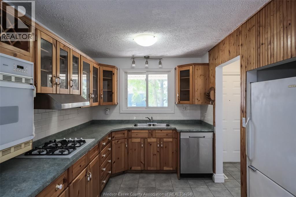 3309 Aurora Drive, Windsor, Ontario  N8R 1Y9 - Photo 17 - 26021281