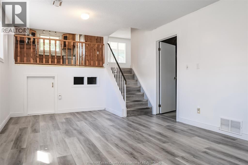 3309 Aurora Drive, Windsor, Ontario  N8R 1Y9 - Photo 20 - 26021281