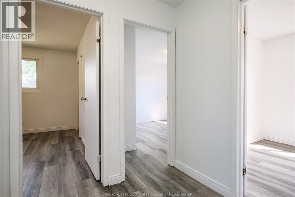 3309 Aurora Drive, Windsor, Ontario  N8R 1Y9 - Photo 8 - 26021281