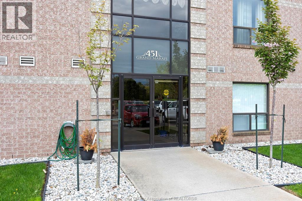 451 Grand Marais Road West Unit# 114, Windsor, Ontario  N9E 4S2 - Photo 25 - 26021280