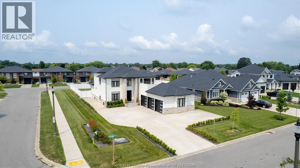 501 Caldwell Court, Amherstburg, Ontario  N9V 0G4 - Photo 1 - 26021279