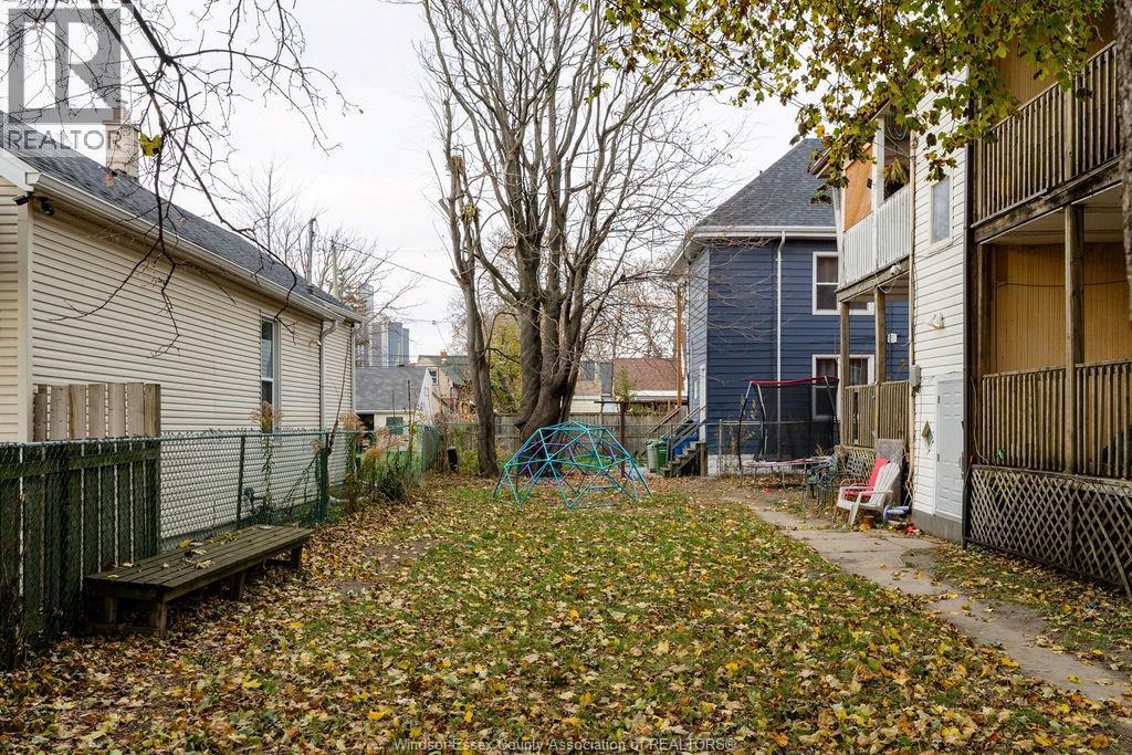 485 Louis Avenue, Windsor, Ontario  N9A 1W5 - Photo 22 - 26021250