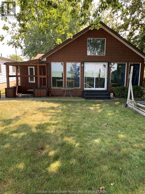 13648 Riverside Drive East, Tecumseh, Ontario  N8N 2M8 - Photo 4 - 26021310