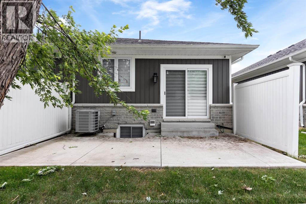 1962 Ethan Court, Windsor, Ontario  N8T 1G1 - Photo 31 - 26021307