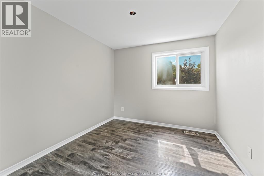 5430 Lassaline, Windsor, Ontario  N8T 1A8 - Photo 11 - 26021322