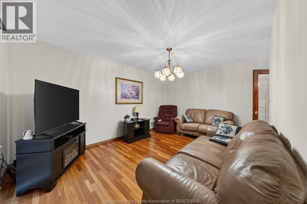 39 Johnson Avenue, Leamington, Ontario  N8H 3T8 - Photo 11 - 26021304