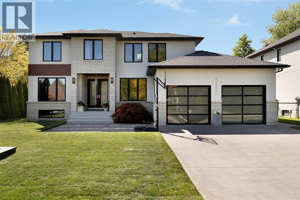 4395 Centre Lake, Windsor, Ontario