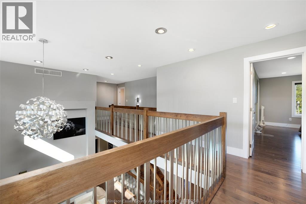 4395 Centre Lake, Windsor, Ontario  N9G 2X5 - Photo 18 - 26021331