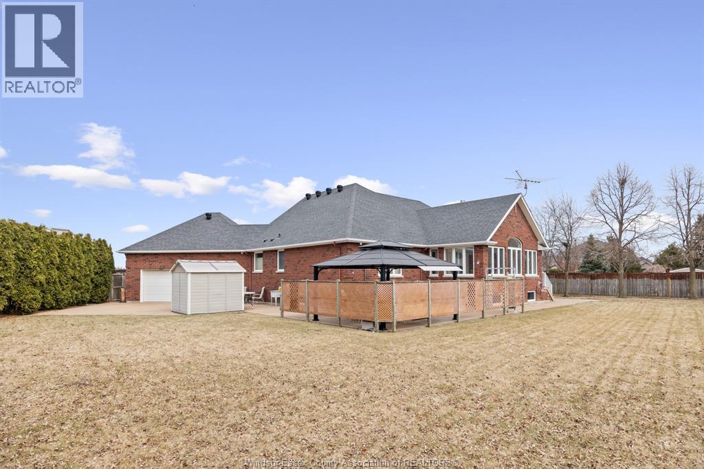 389 Pinehurst Drive, Lakeshore, Ontario  N8L 0X4 - Photo 4 - 26021326