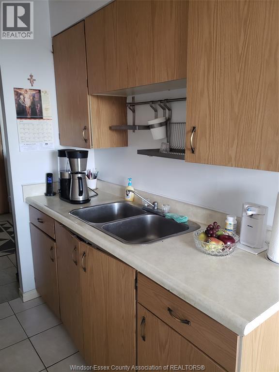 150 Park West Unit# 816, Windsor, Ontario  N9A 7A2 - Photo 7 - 26021315