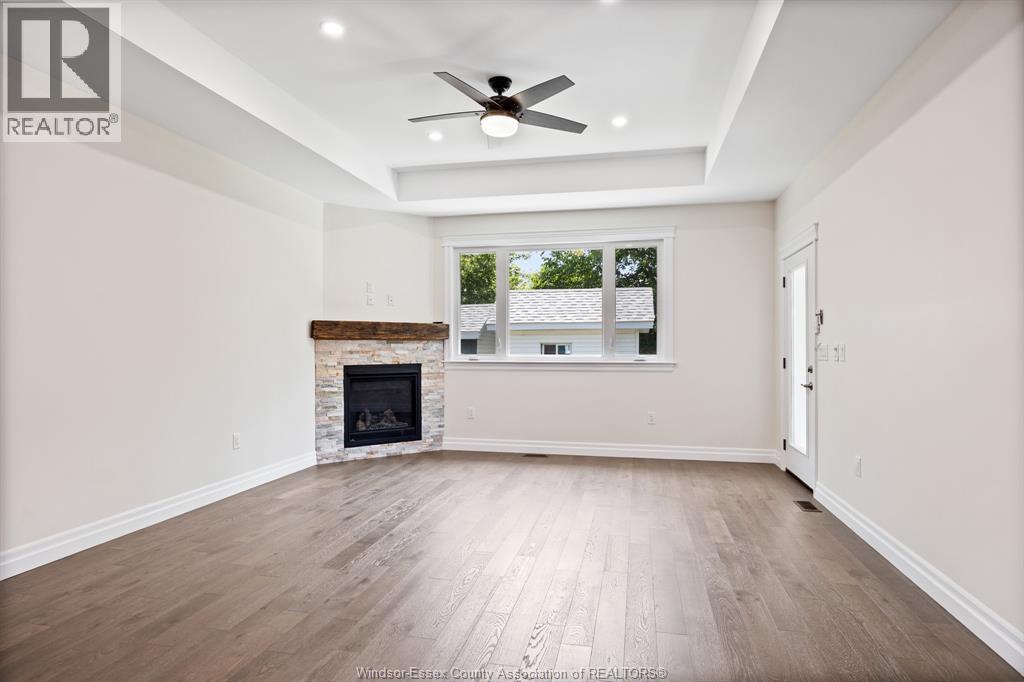 61 Pereira, Harrow, Ontario  N0R 1G0 - Photo 10 - 26021337